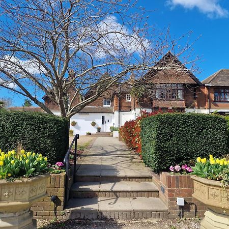 Henfield Tottington Manor Hotel מראה חיצוני תמונה