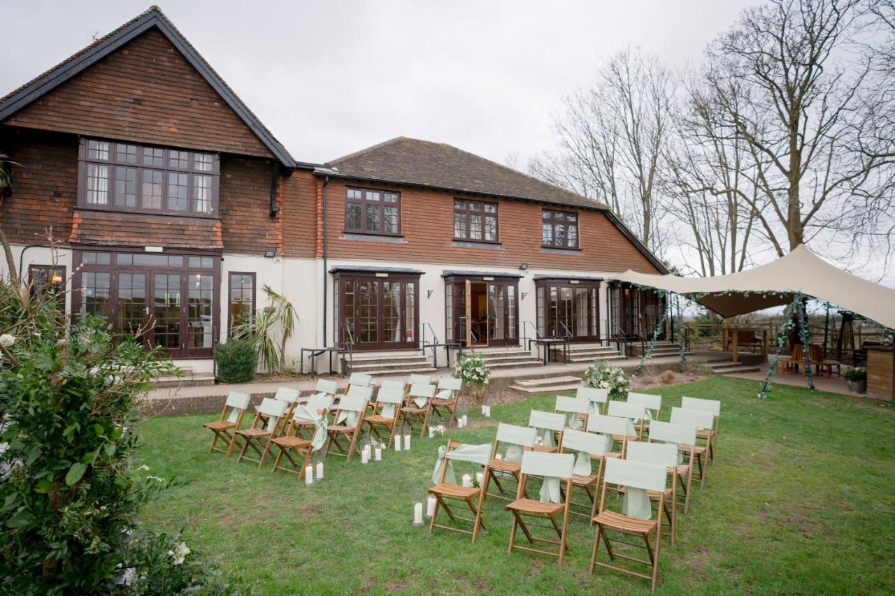 Henfield Tottington Manor Hotel מראה חיצוני תמונה