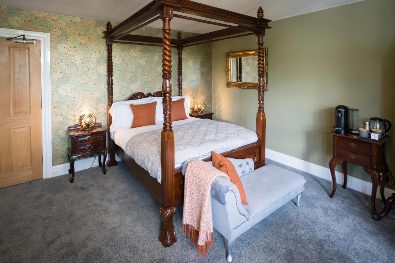 Henfield Tottington Manor Hotel מראה חיצוני תמונה