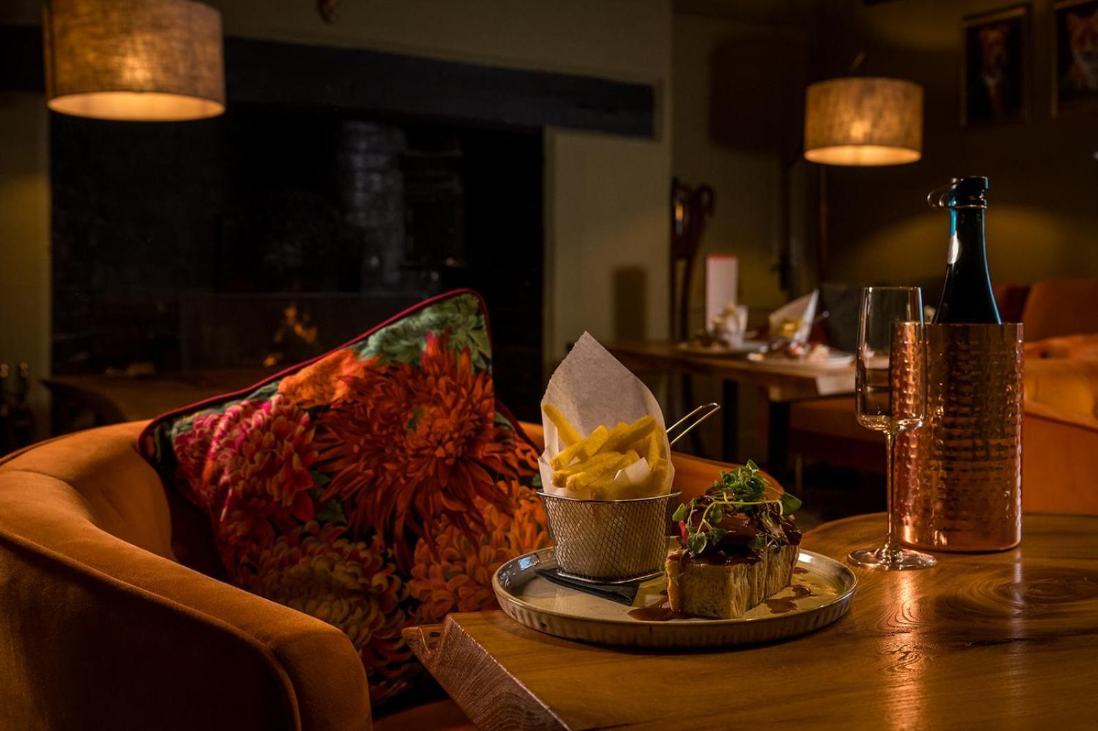 Henfield Tottington Manor Hotel מראה חיצוני תמונה